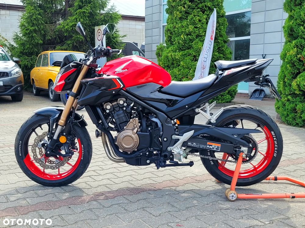 Honda CB - 4