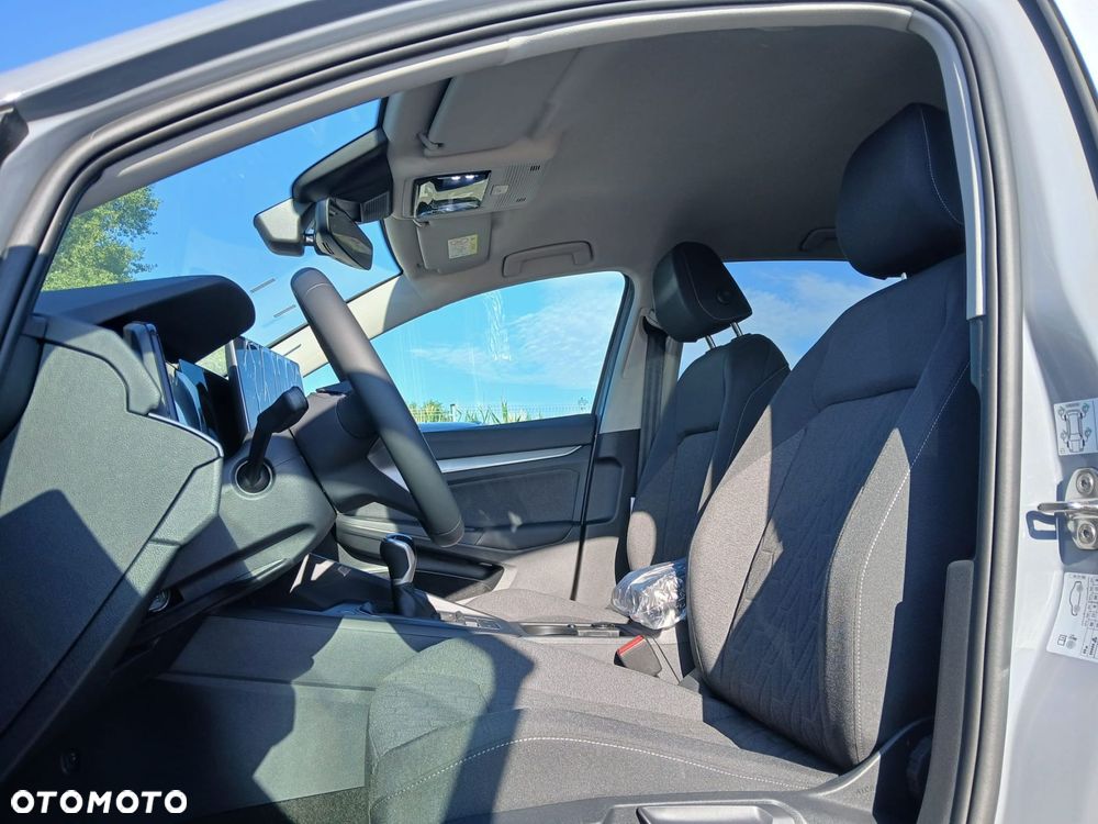 Volkswagen Golf - 9