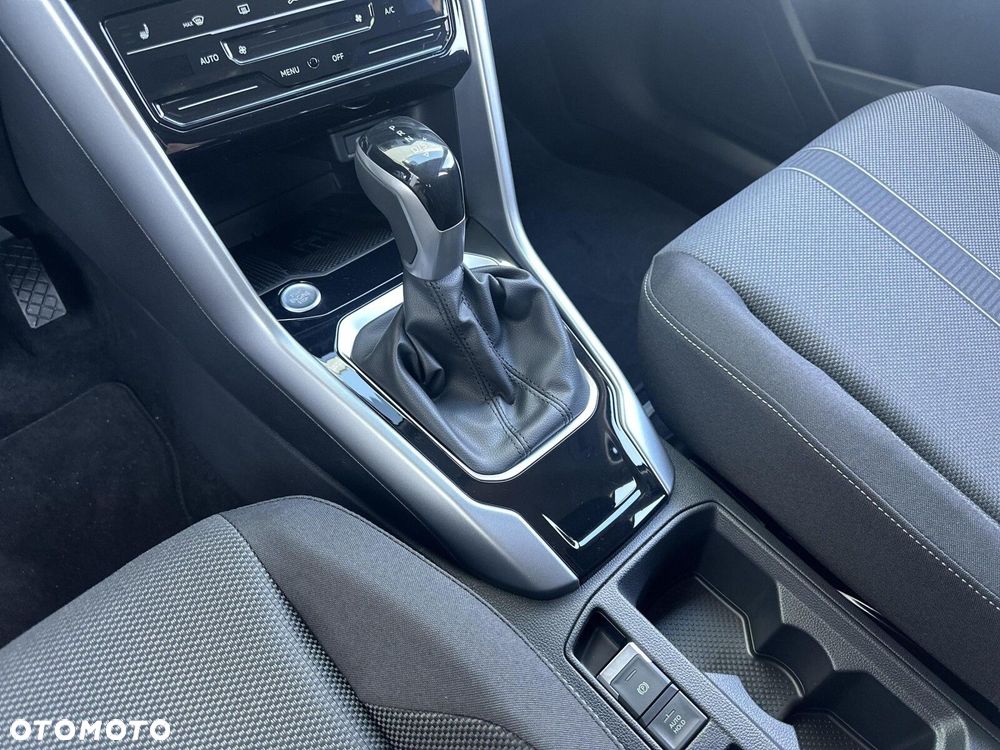 Volkswagen T-Roc 1.5 TSI Life Plus DSG - 11