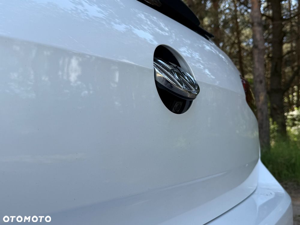 Volkswagen Golf - 9