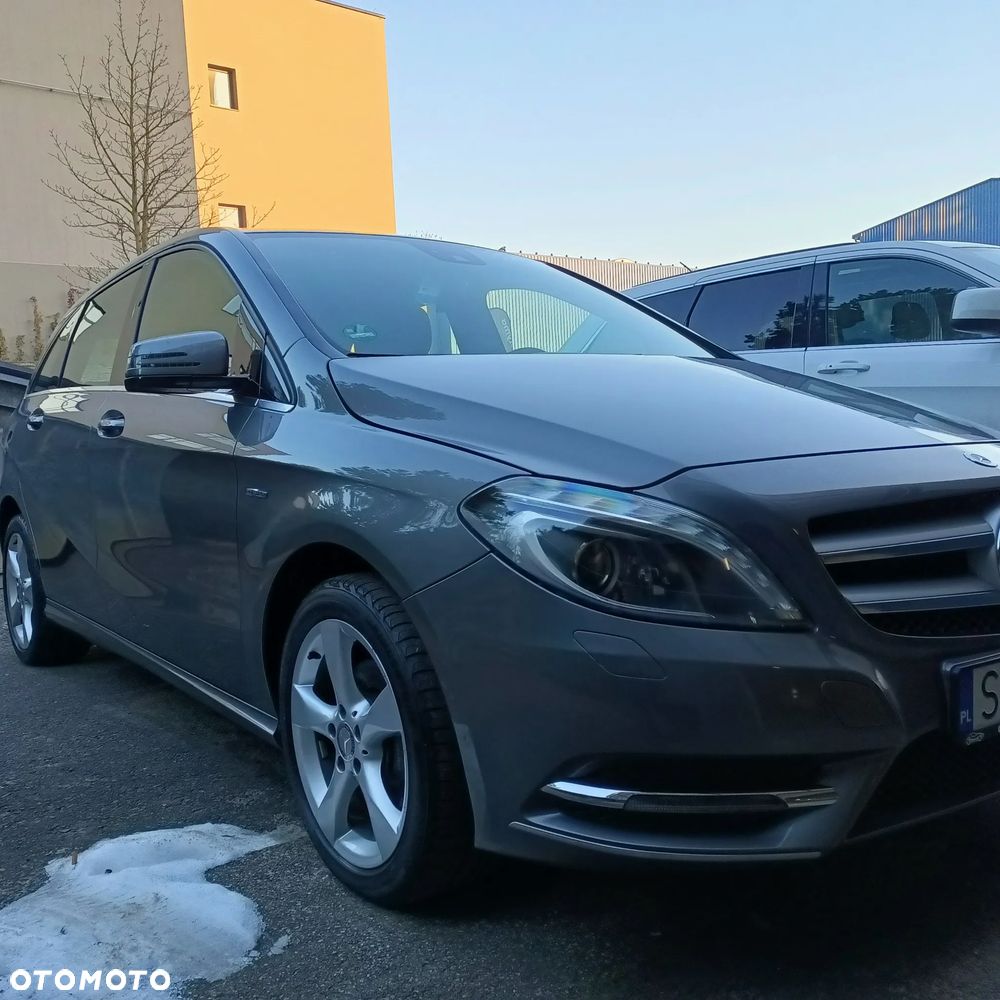 Mercedes-Benz Klasa B - 2