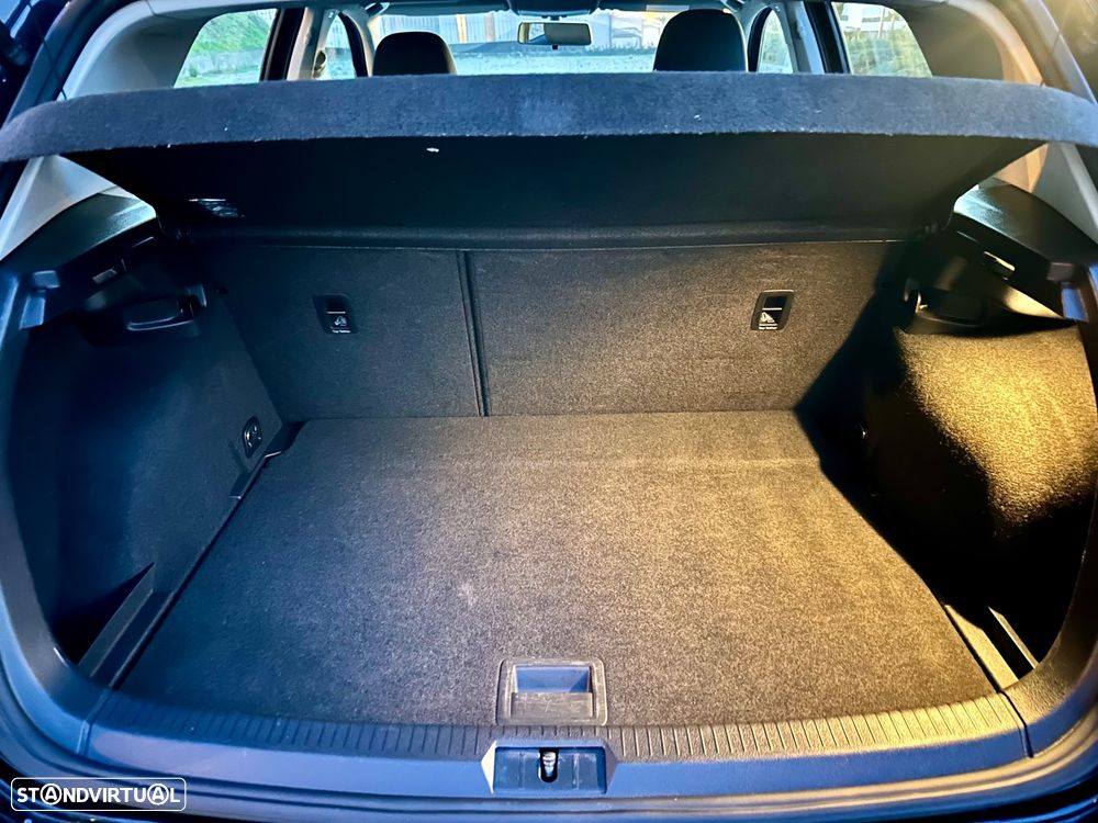 VW Golf 1.6 BlueTDI Trendline - 20