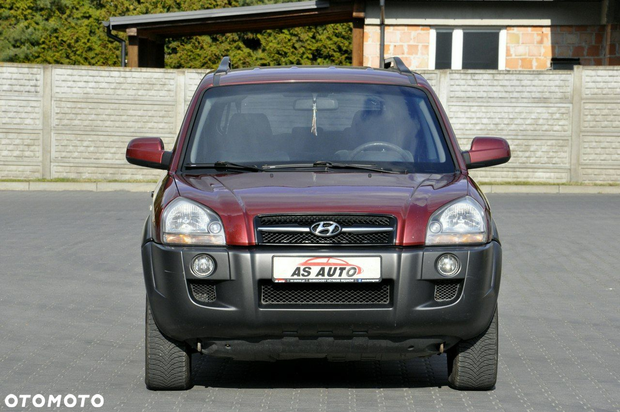 Hyundai Tucson 2.0 2WD GLS - 21