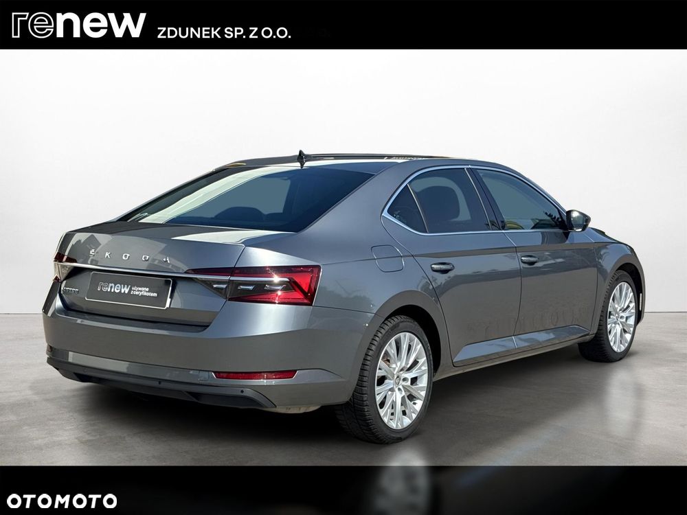 Skoda Superb 2.0 TSI Style DSG - 6