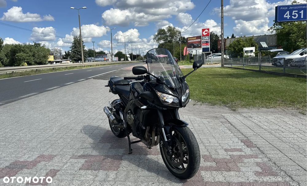 Yamaha FZ - 9