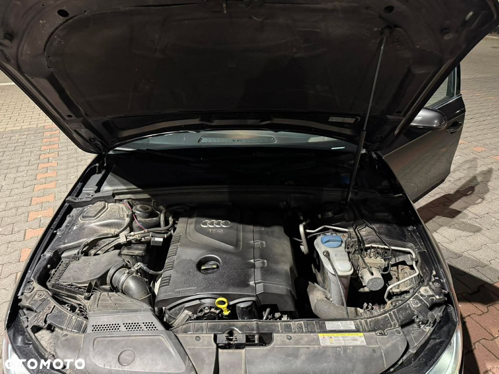 Audi A4 Limousine - 10