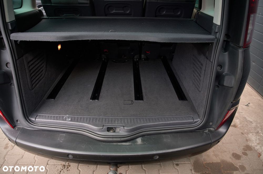Renault Espace 2.0T Dynamique - 32