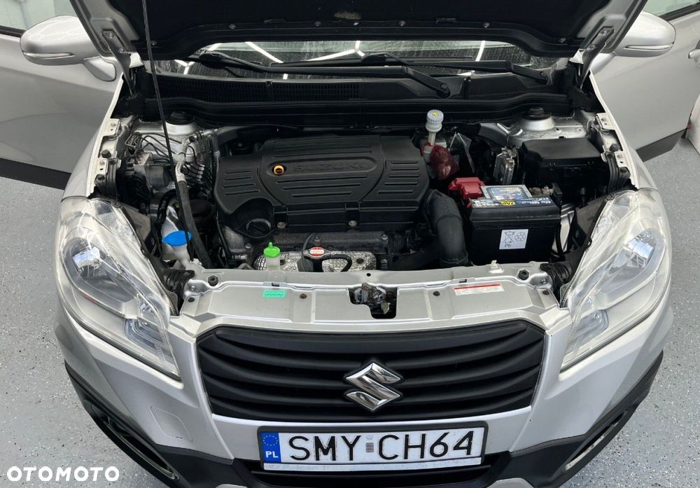 Suzuki SX4 S-Cross 1.6 Premium 4WD - 37