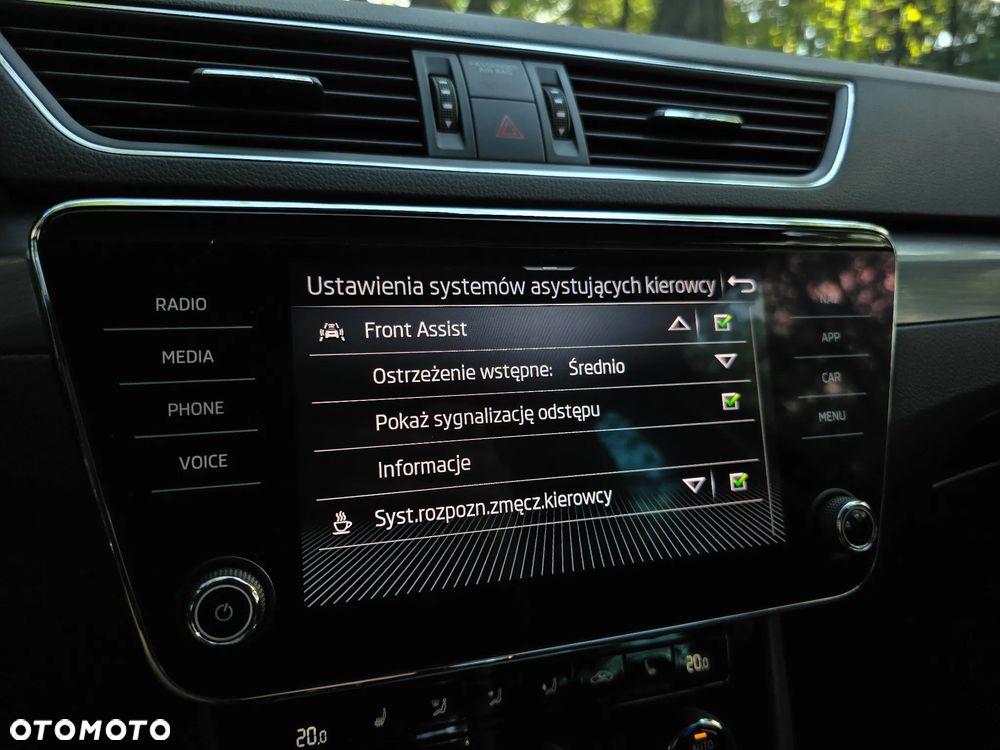 Skoda Superb 2.0 TDI SCR 4x4 Style DSG - 27