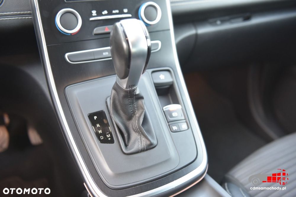 Renault Scenic - 30