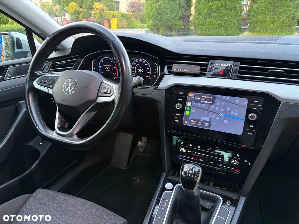 Volkswagen Passat 2.0 TDI EVO Business - 25