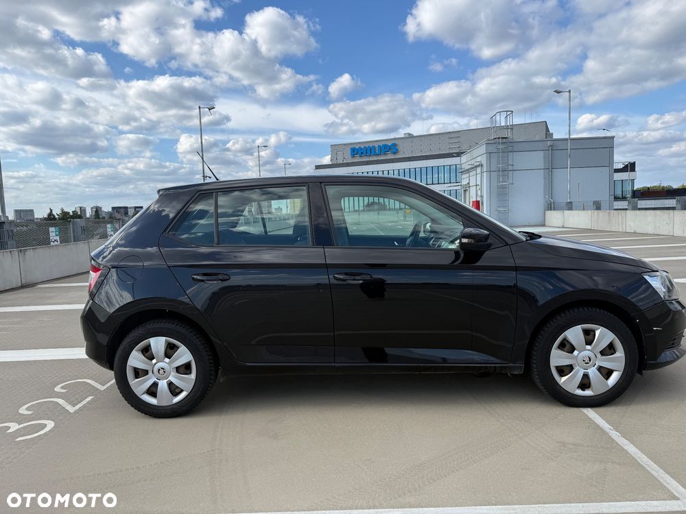 Skoda Fabia 1.2 TSI Active - 6