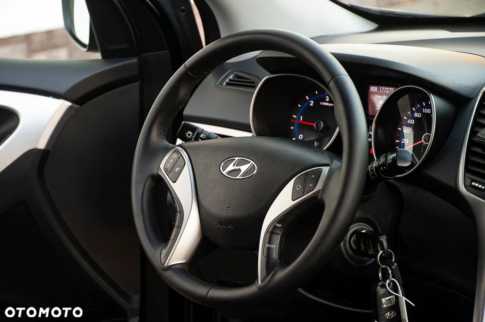 Hyundai i30 i30cw 1.6 CRDi Trend - 27