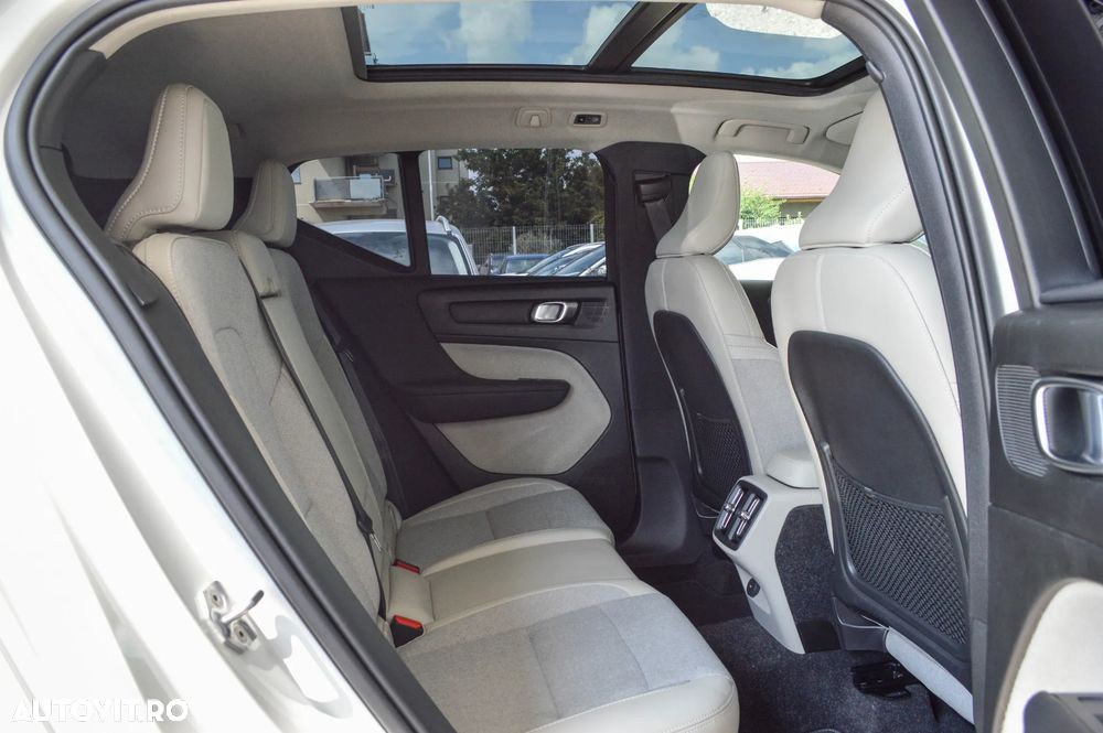 Volvo XC 40 D4 AWD Inscription - 21