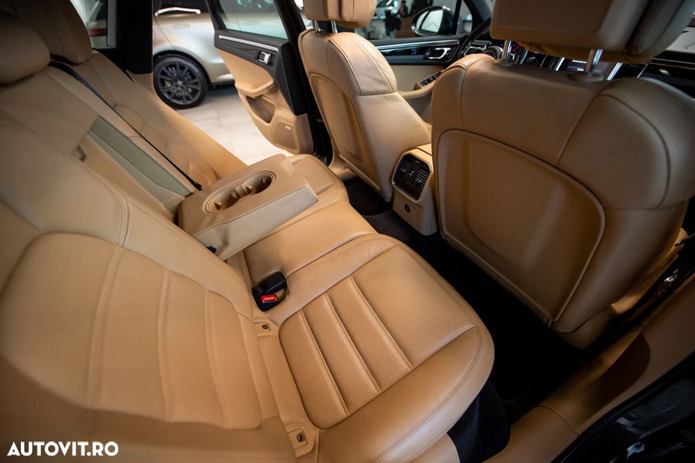 Porsche Macan S PDK - 33