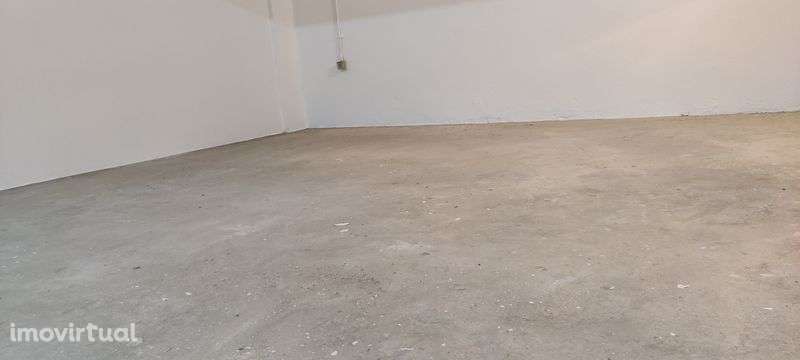 Arrendo garagem em BOX Albufeira - Grande imagem: 2/7