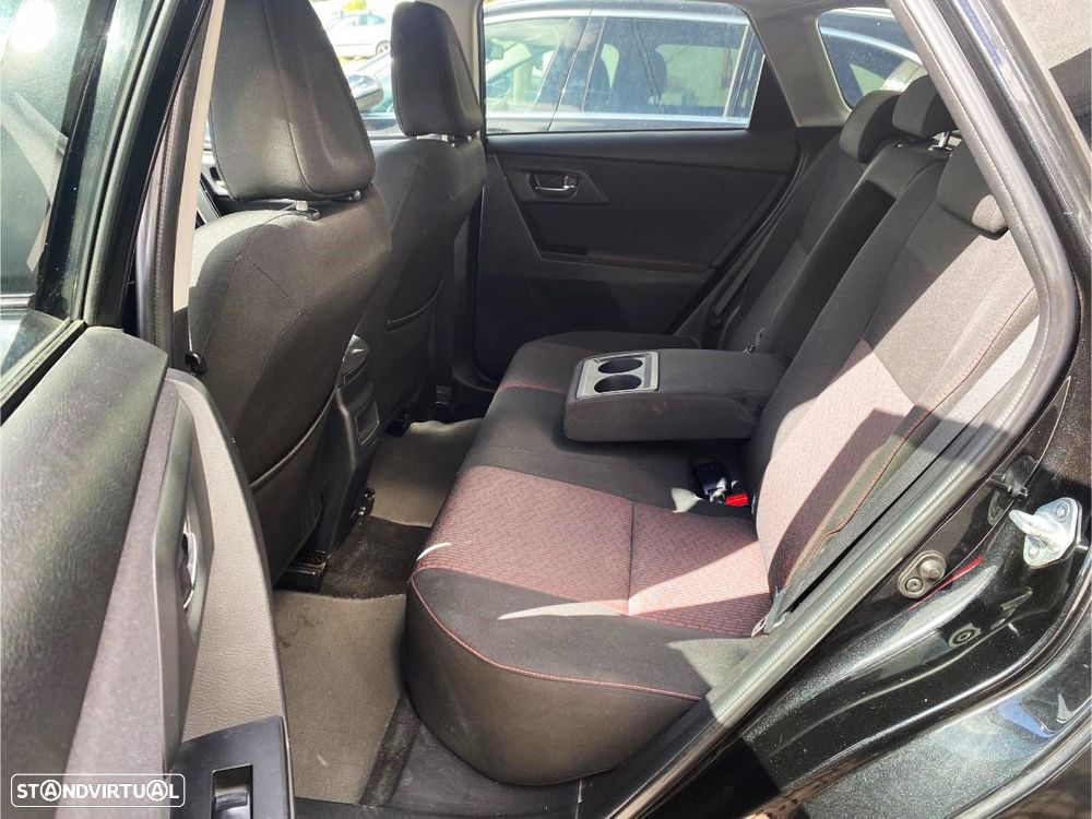 Toyota Auris Touring Sports 1.4 D-4D Com+P.Sport - 8