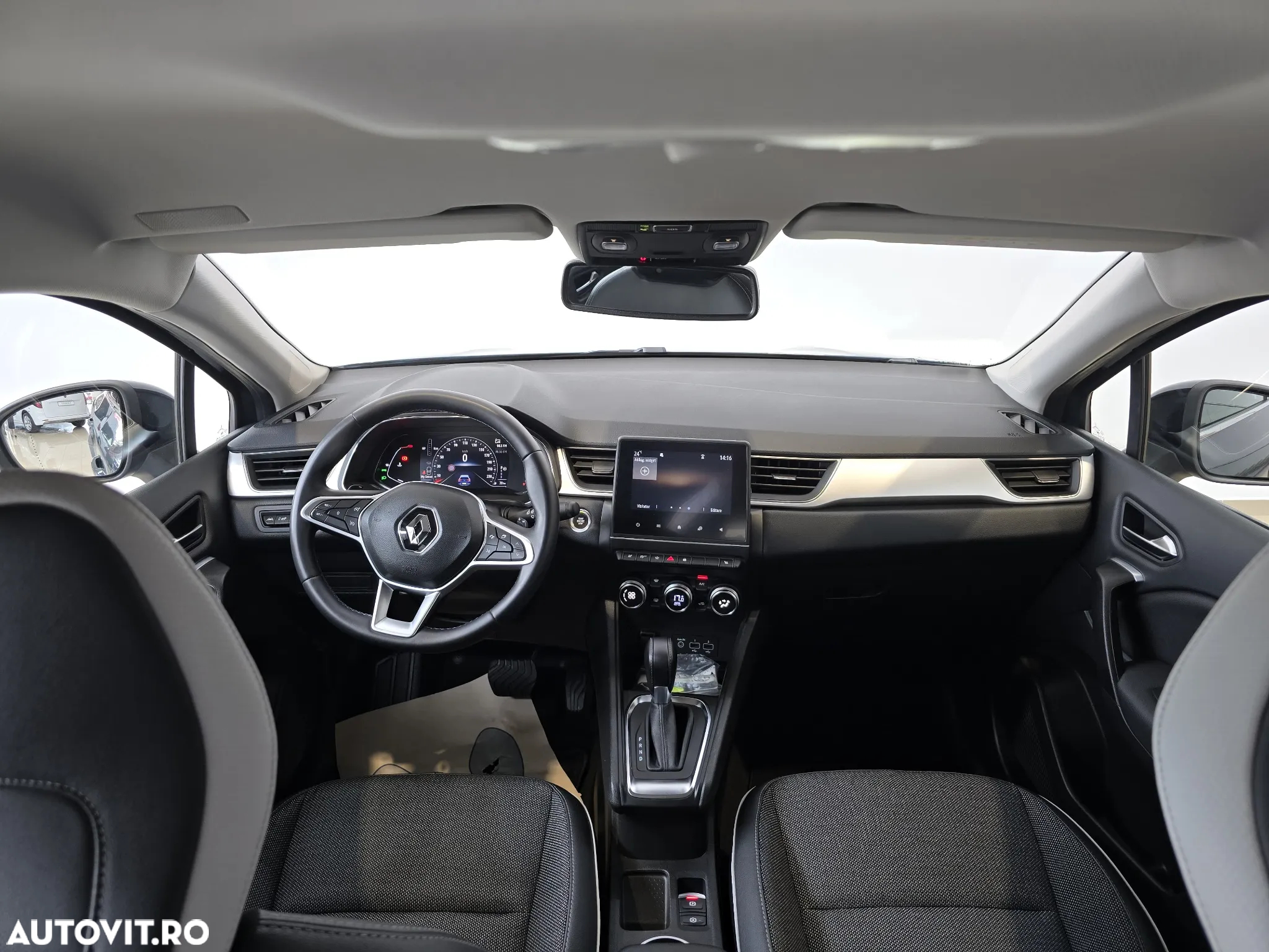 Renault Captur TCe 140 EDC Intense - 3