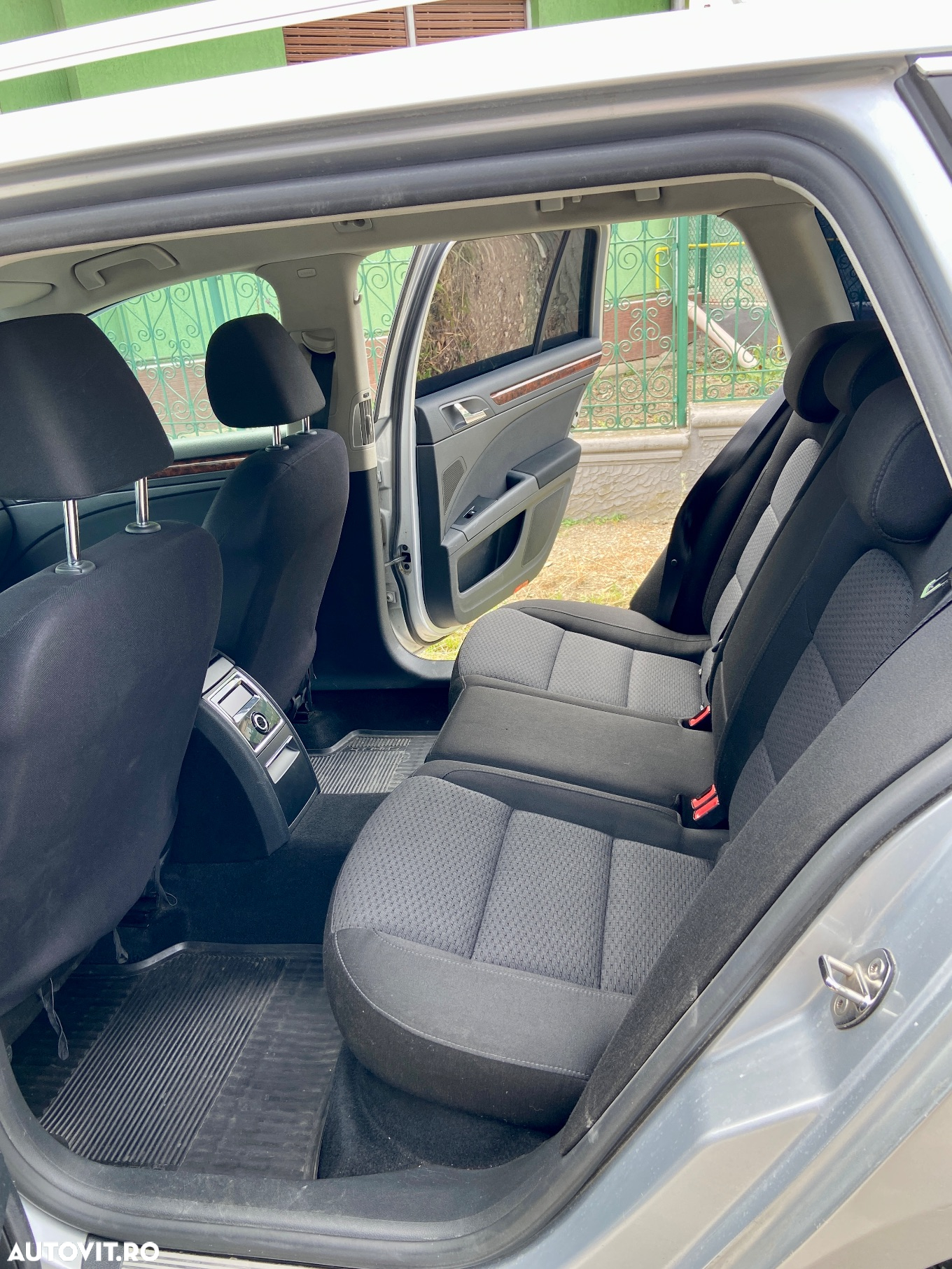 Skoda Superb 2.0 TDI DSG Elegance - 6