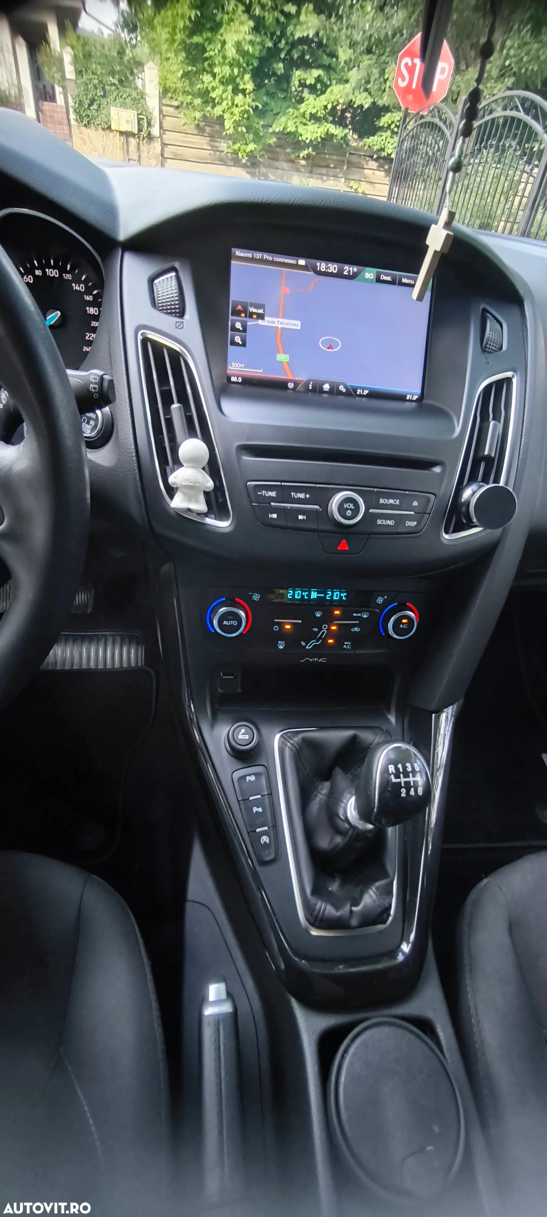 Ford Focus 1.5 EcoBlue Start-Stopp-System TITANIUM - 6