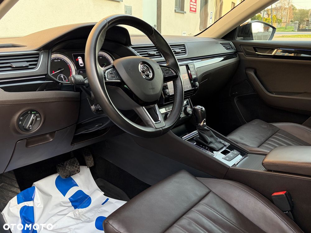 Skoda Superb 2.0 TSI 4x4 DSG L&K - 15