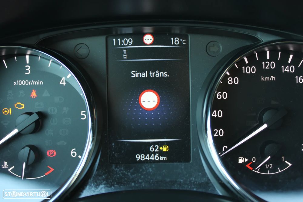 Nissan Qashqai - 14