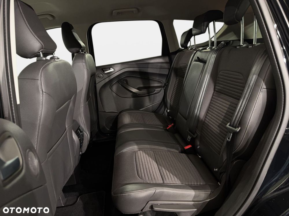 Ford Kuga - 14