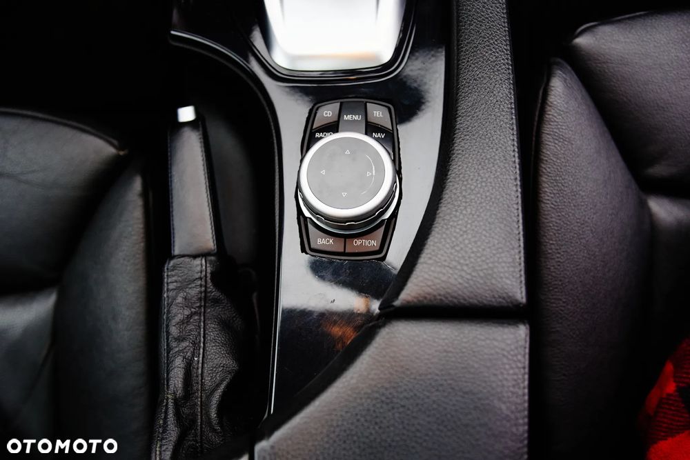 BMW Seria 5 530d - 23