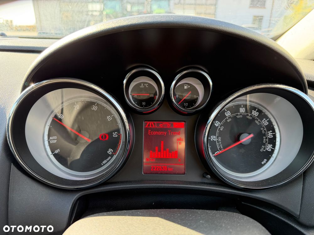 Opel Astra - 18