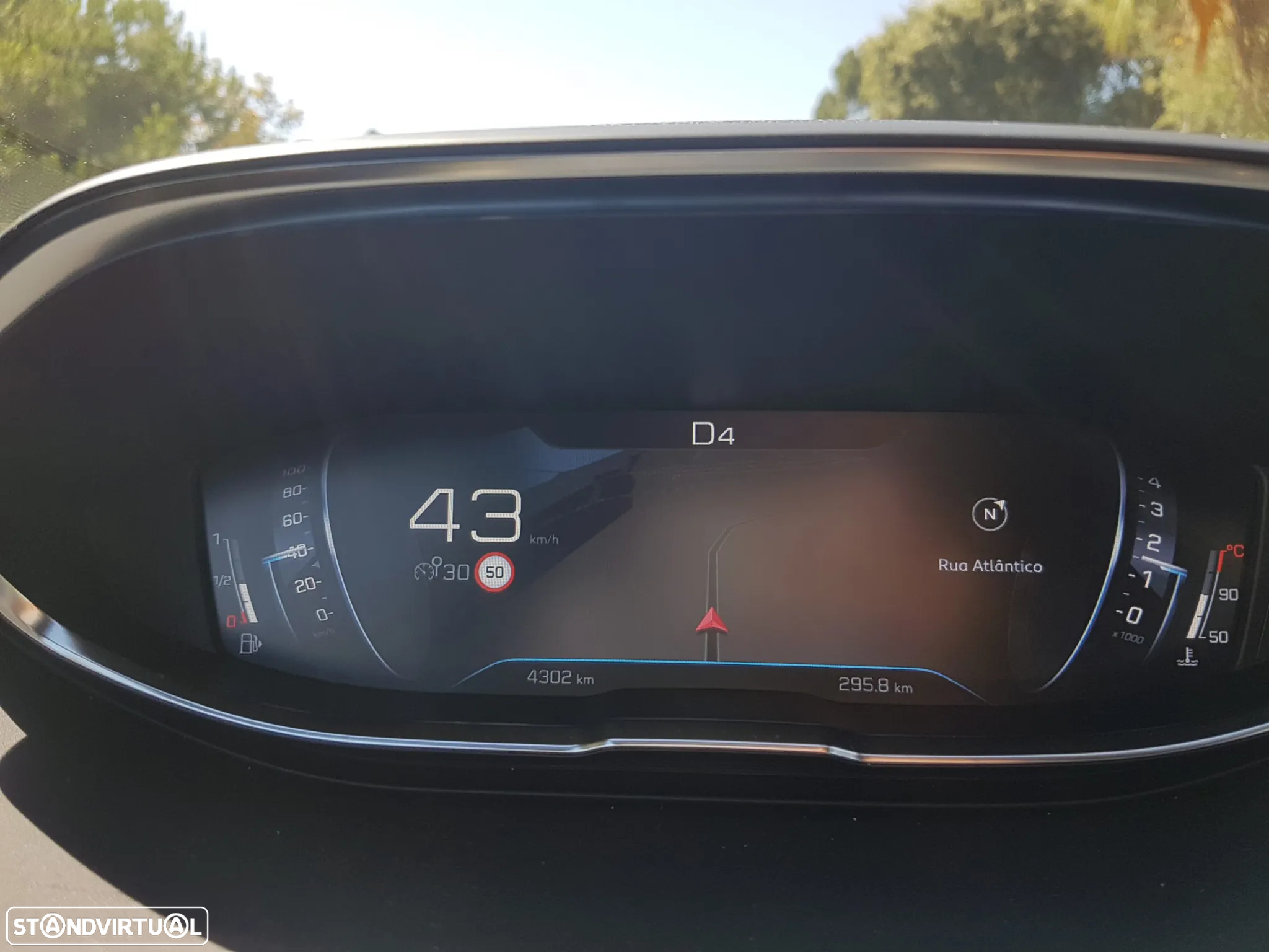 Peugeot 3008 1.2 PureTech GT Line EAT8 - 14