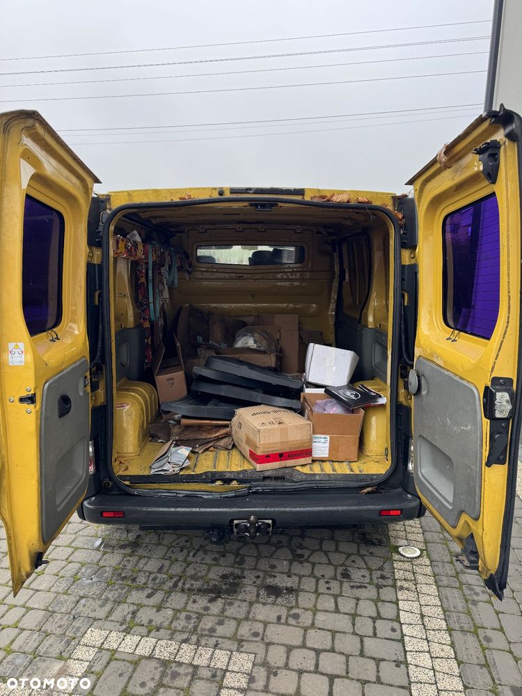 Renault Trafić - 14