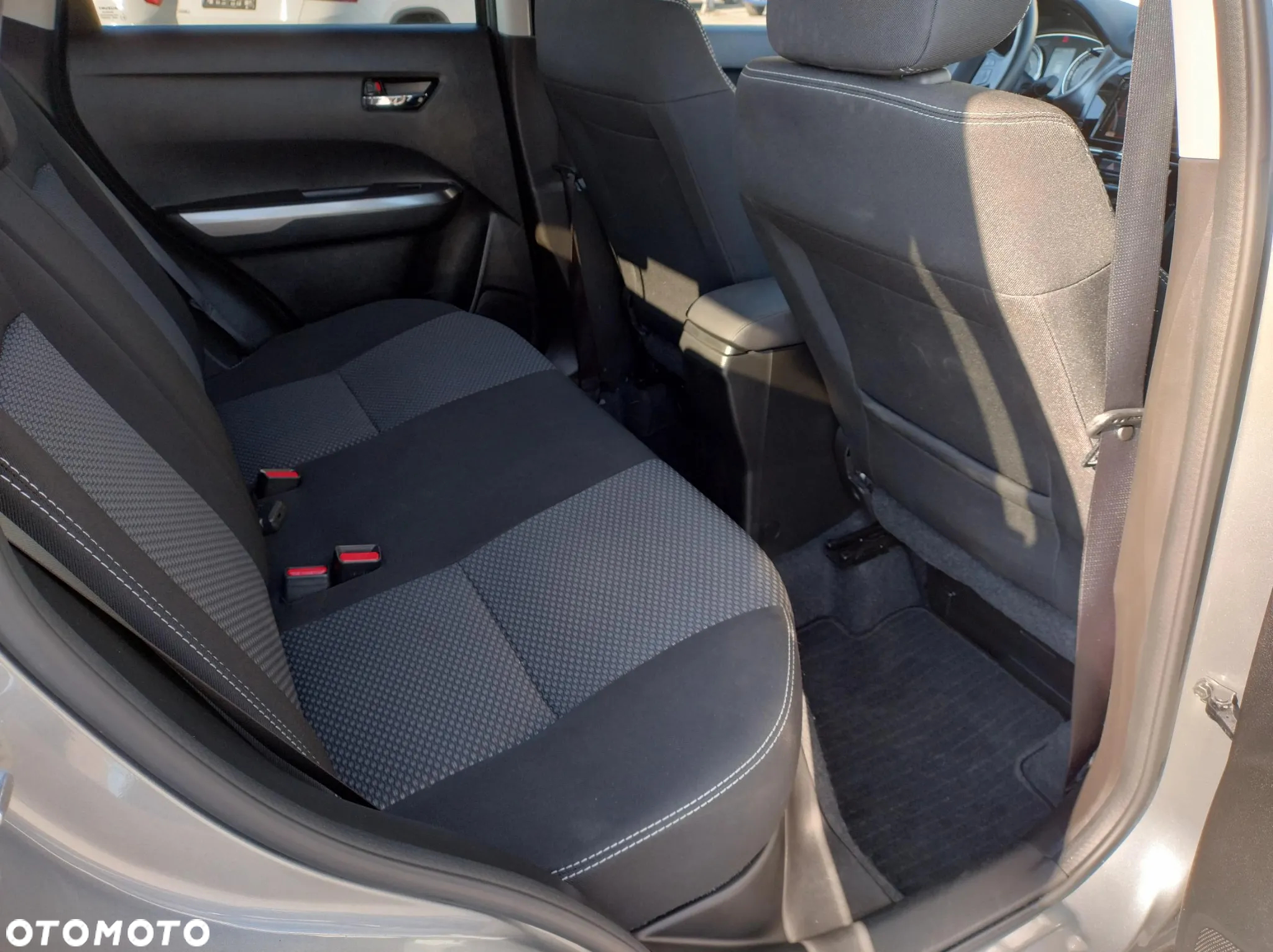 Suzuki Vitara 1.4 Boosterjet SHVS Premium 4WD - 12