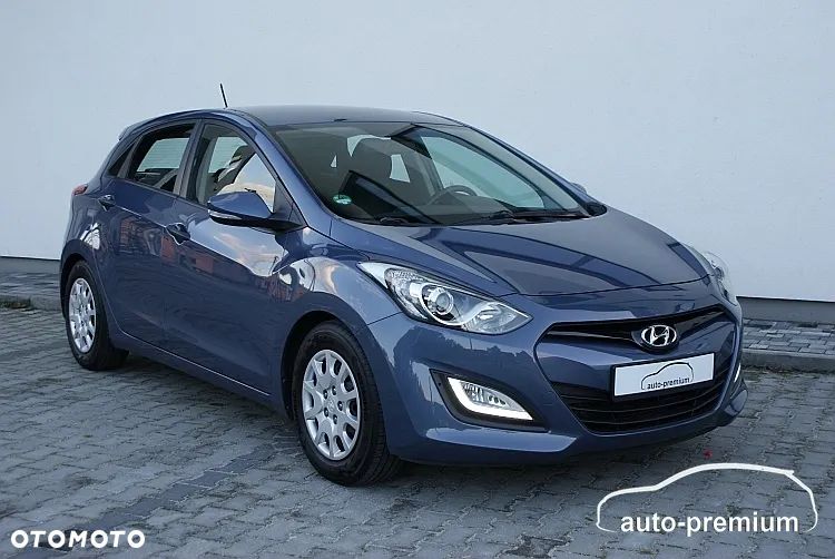 Hyundai i30 1.4 Intro Edition - 3