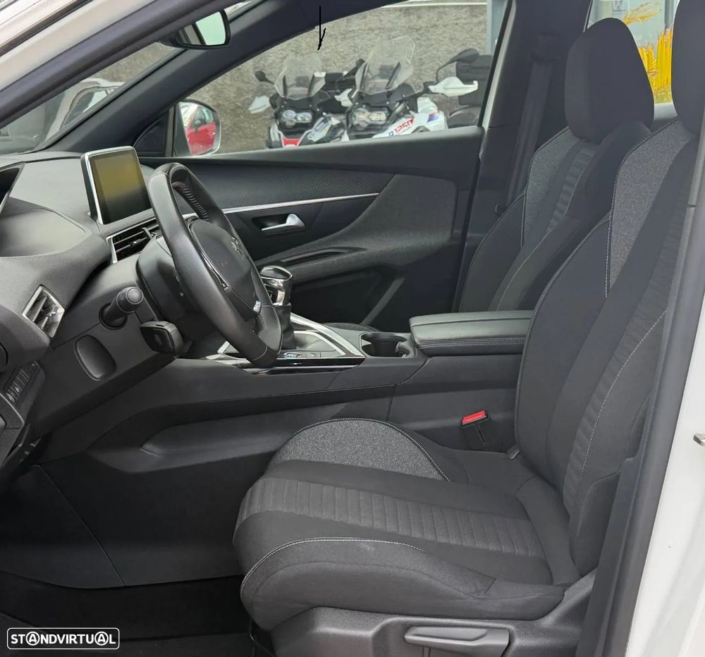 Peugeot 3008 1.2 PureTech Active Pack - 6