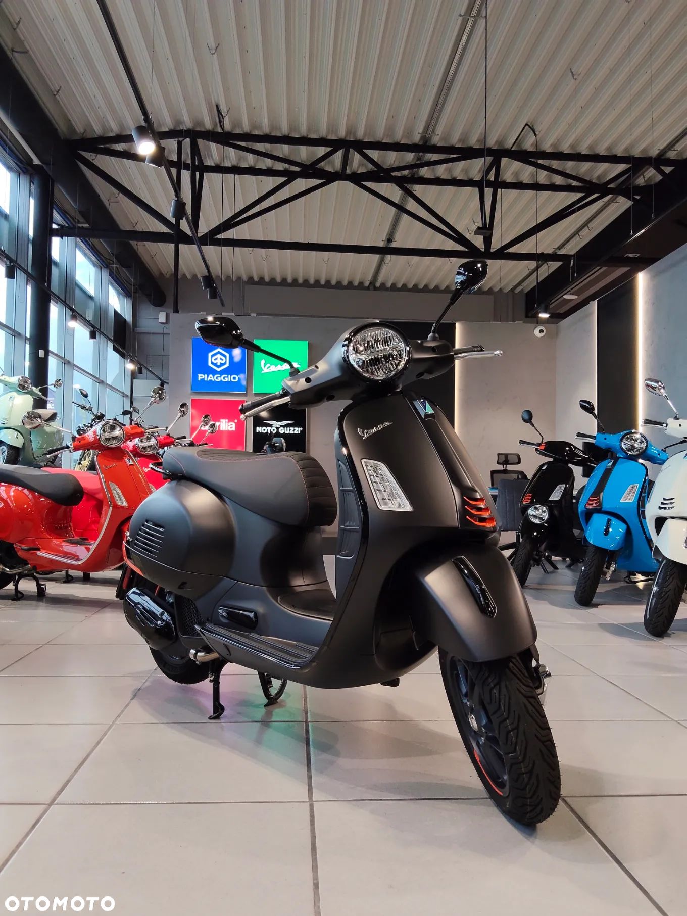 Vespa GTS - 1