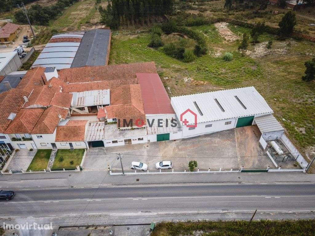 Armazém industrial - Grande imagem: 2/32