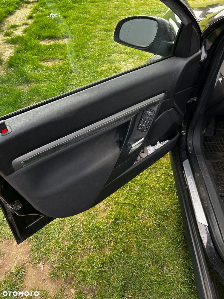 Opel Vectra 2.0 T Sport - 14