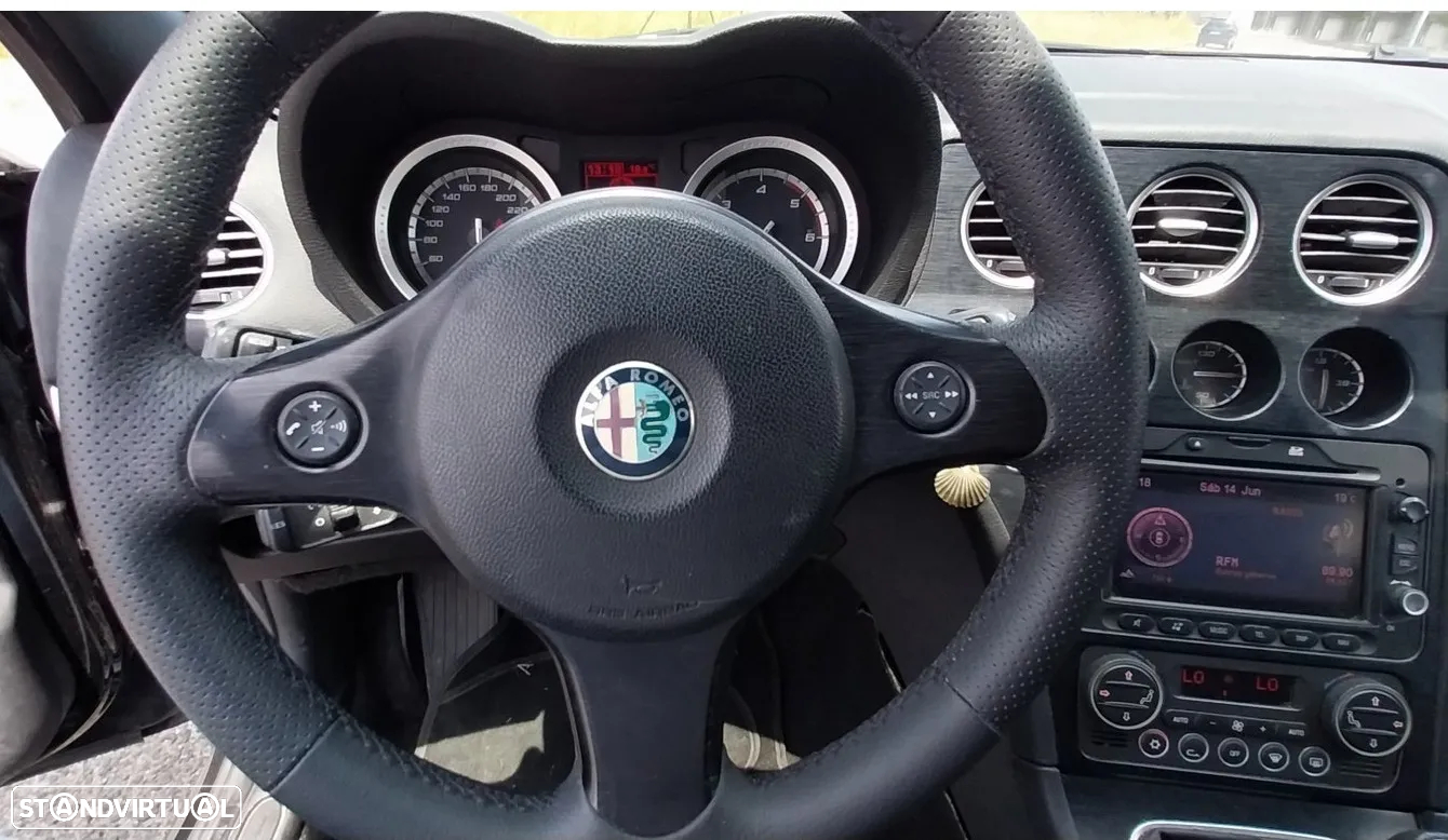 Alfa Romeo 159 Sportwagon 1.9 JTDm 8V Executiva - 57