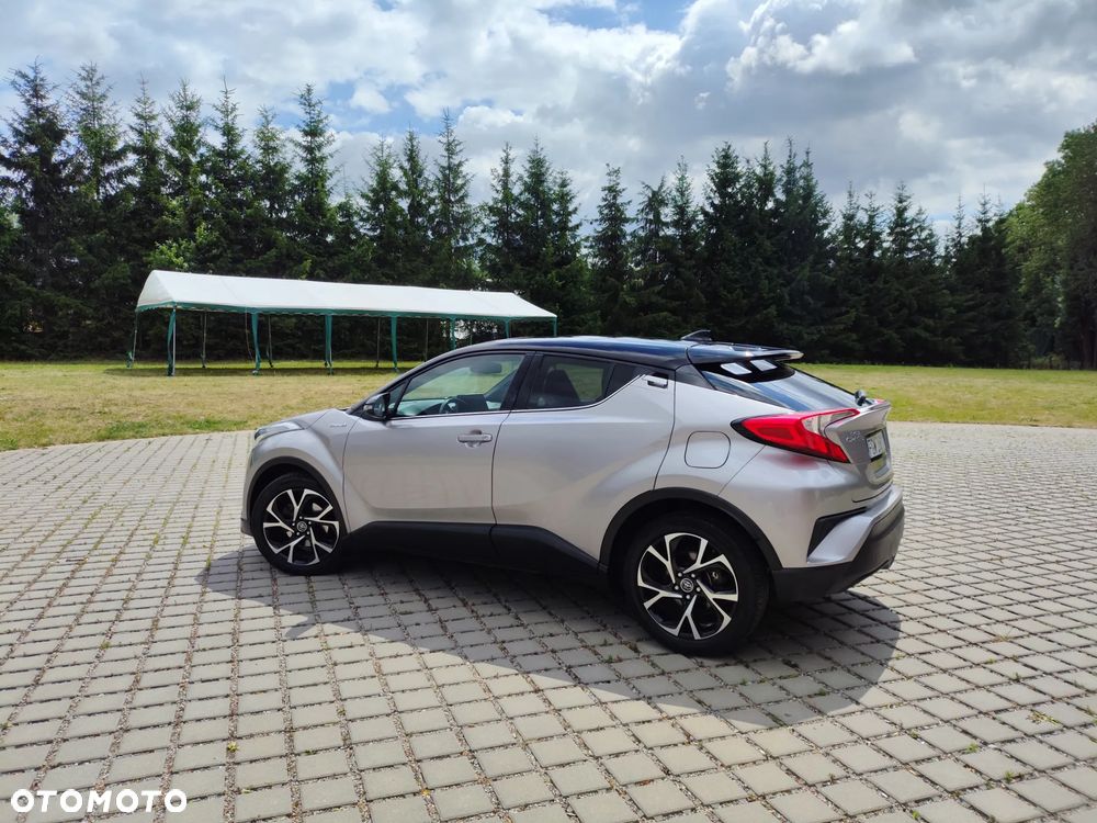 Toyota C-HR - 11