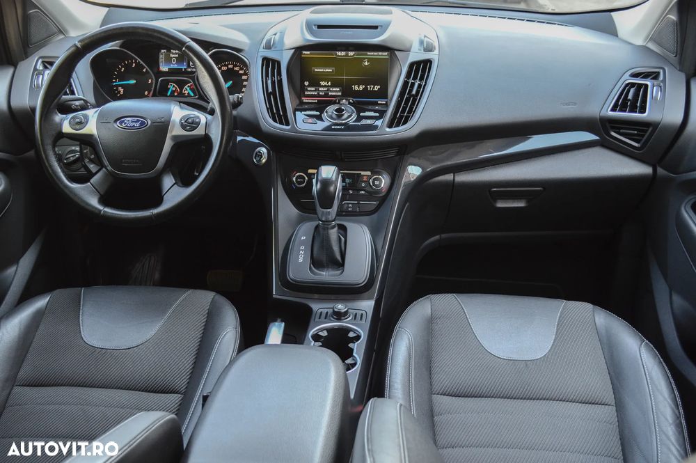 Ford Kuga 2.0 TDCi 4x4 Aut. Titanium - 6