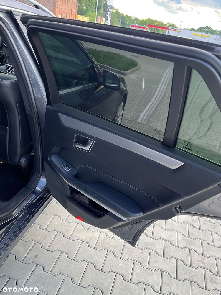 Mercedes-Benz Klasa E 200 BlueTEC 7G-TRONIC Avantgarde - 15