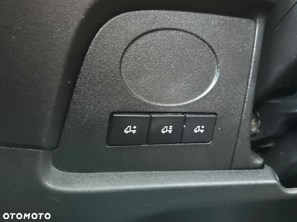 Iveco Daily 72C18 / 50C18 /  35C18 3.0HPi, rama do zabudowy, klimatyzacja, pneumatyka, przystawka PTO, RADAR, R.Osi 5.10m - 15