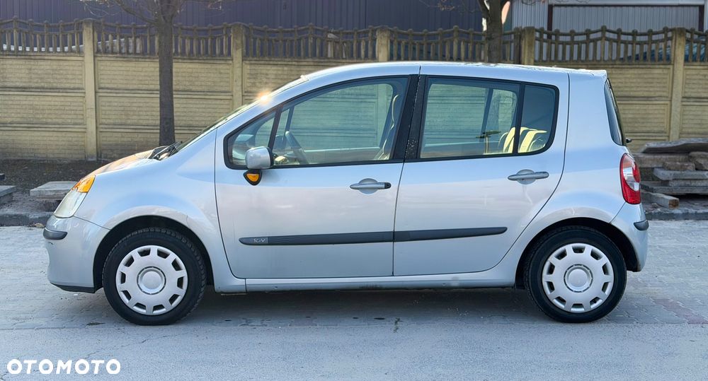 Renault Modus - 4