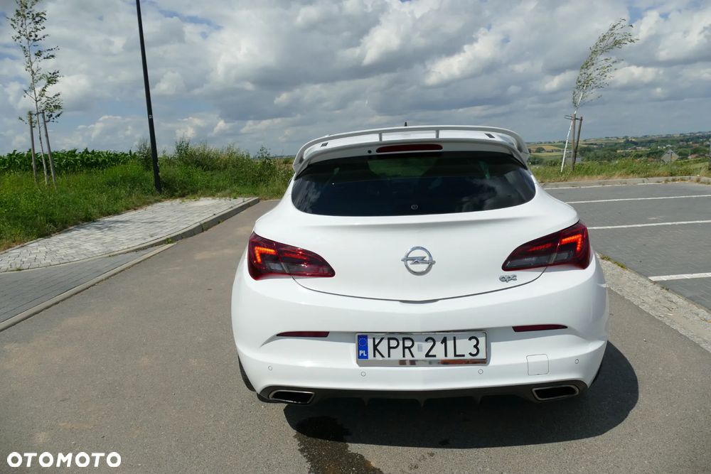 Opel Astra IV GTC OPC - 7