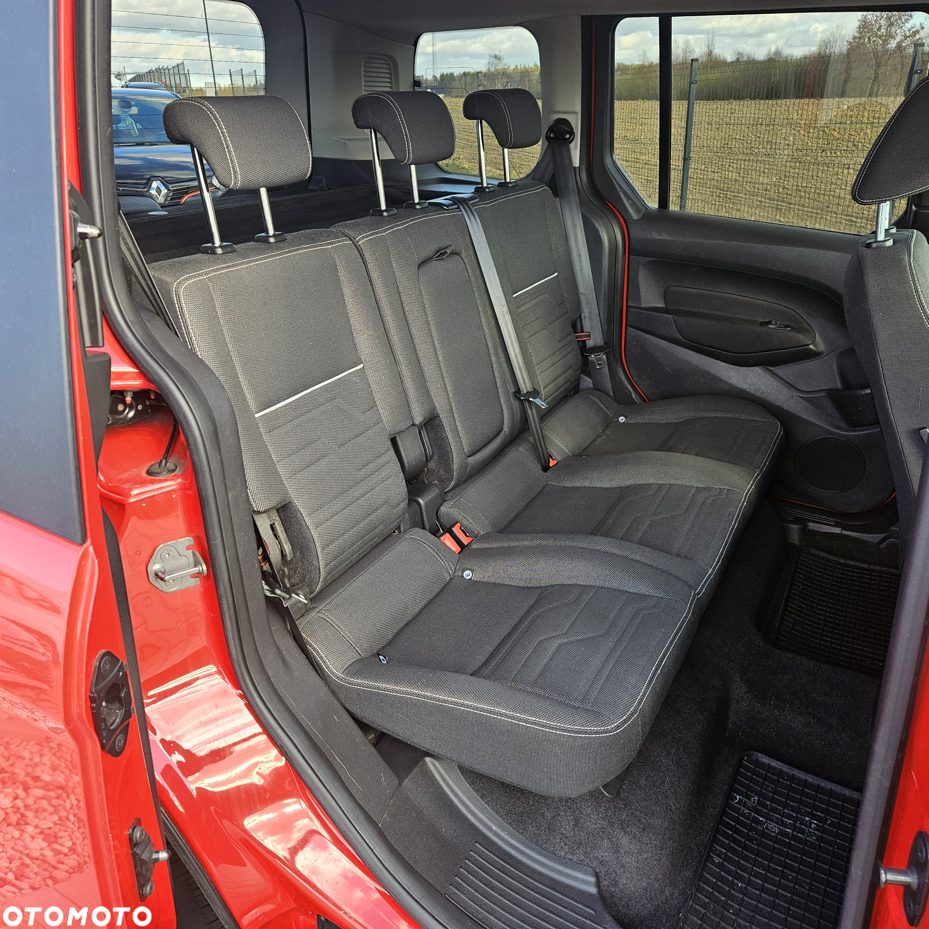 Ford Tourneo Connect 1.0 EcoBoost Start-Stop Titanium - 18