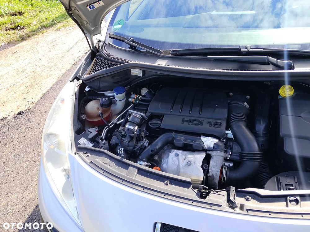 Peugeot 207 1.6 HDi - 9