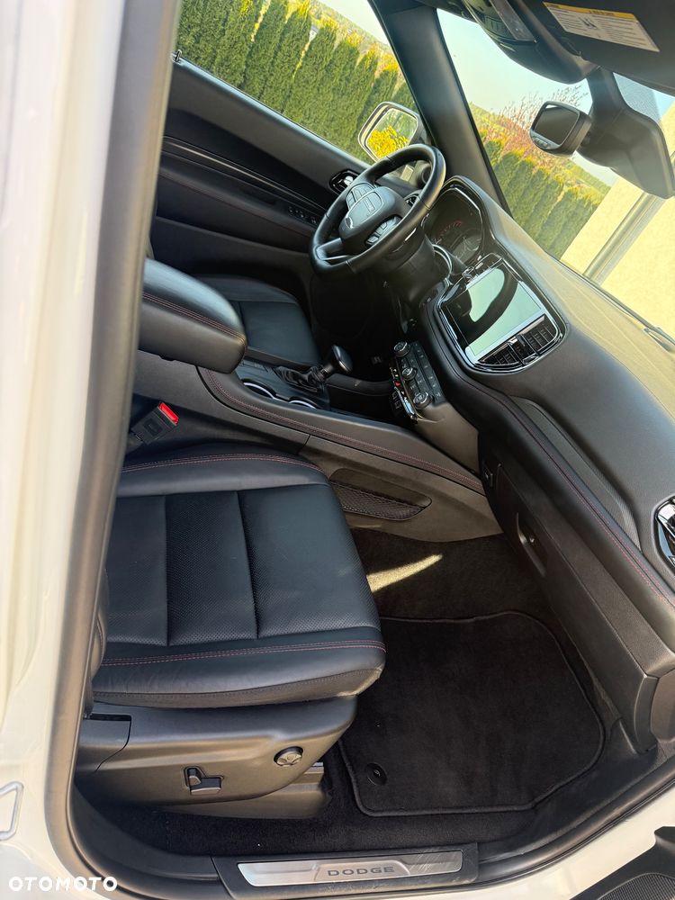 Dodge Durango - 12