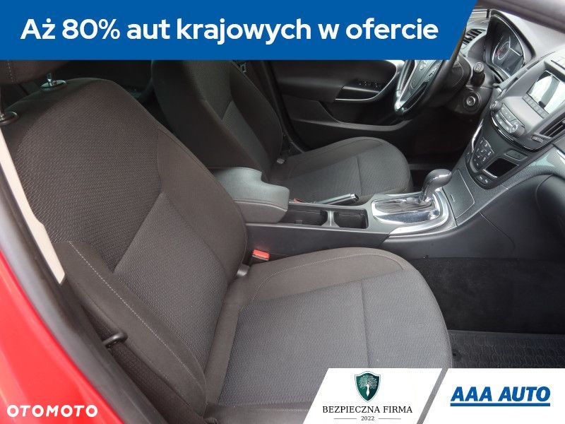 Opel Insignia - 10