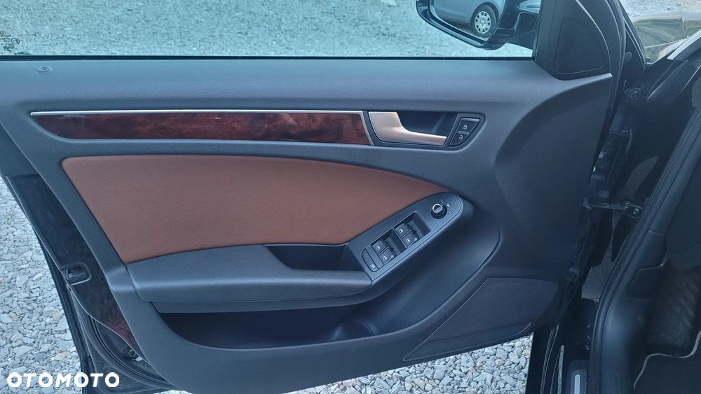 Audi A4 Avant 2.0 TDI DPF - 12