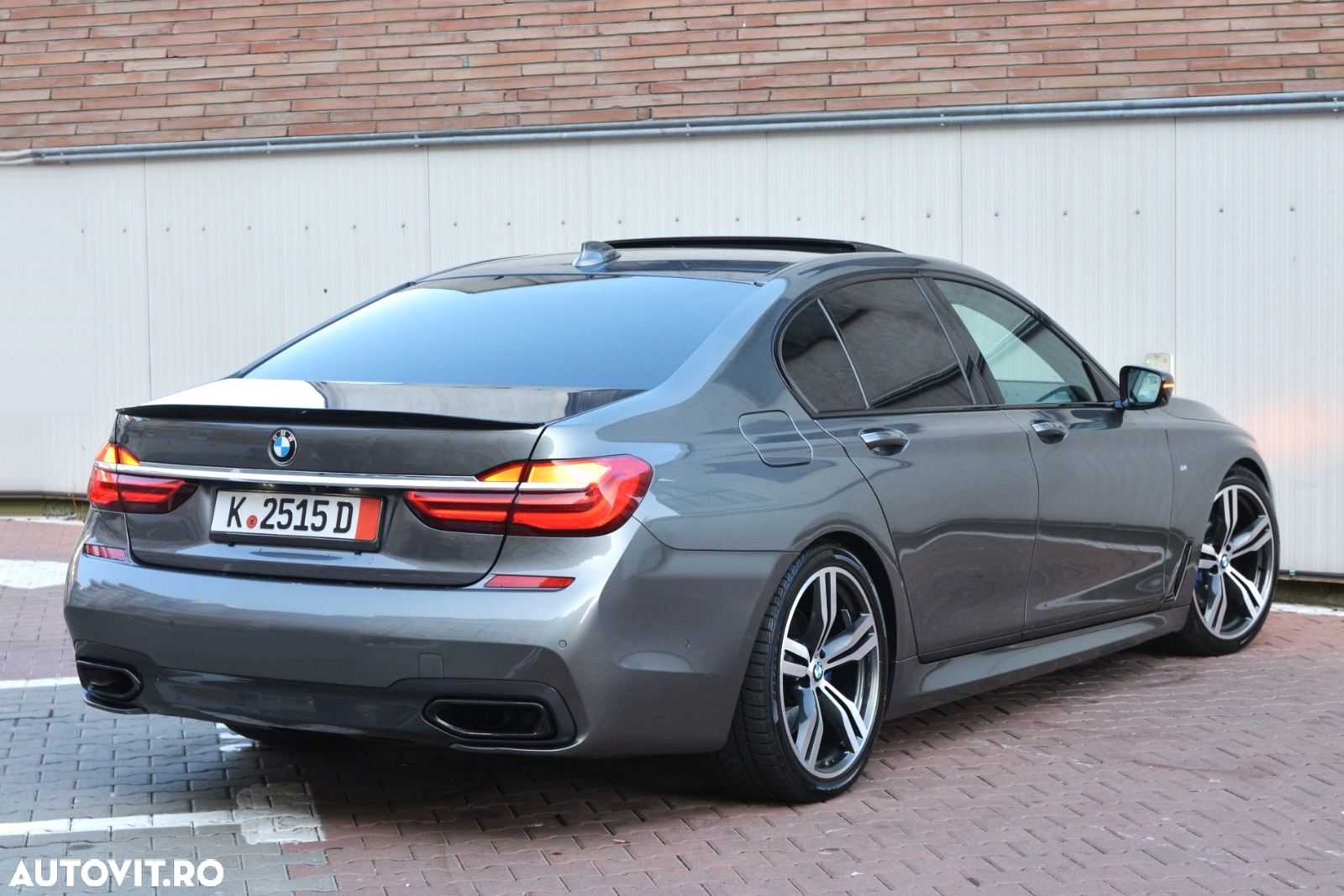 BMW Seria 7 740d xDrive - 15